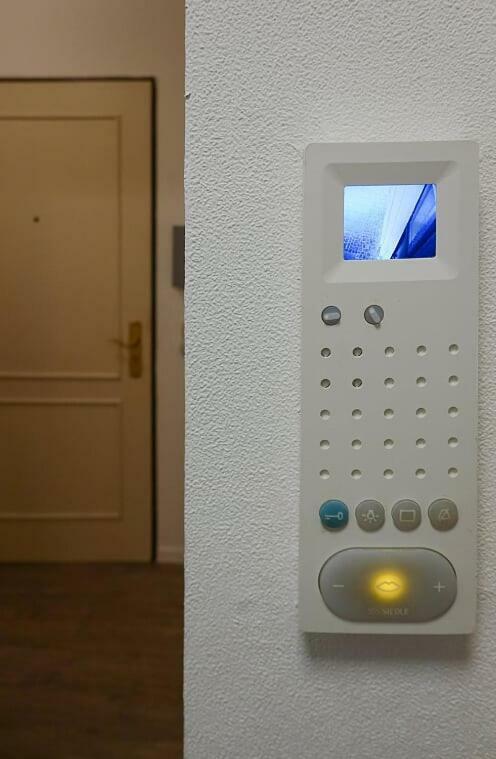 Ruhige Ferienwohnung Mitten In Wiesbaden Exterior photo
